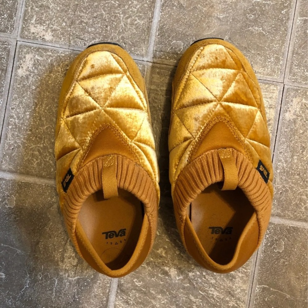 Teva ember slippers